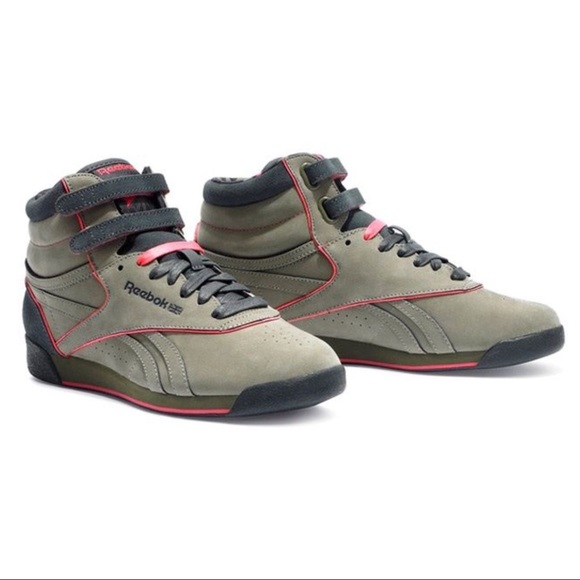 Rebook Classics Alicia Keys x Reebok Classics - Picture 2 of 7